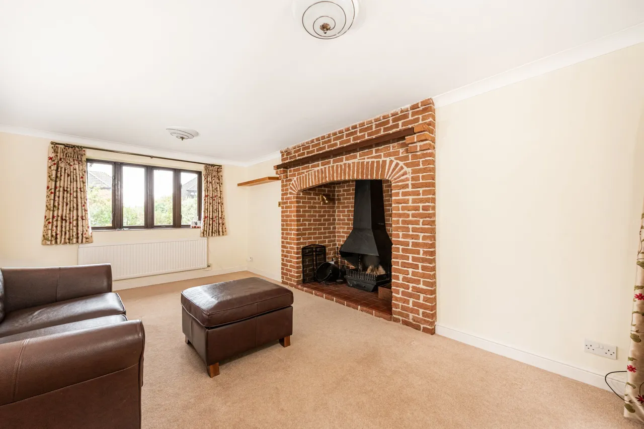 Green Acres Close, Whitchurch, HP22, photo 10