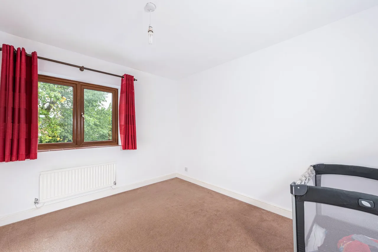 Green Acres Close, Whitchurch, HP22, photo 17