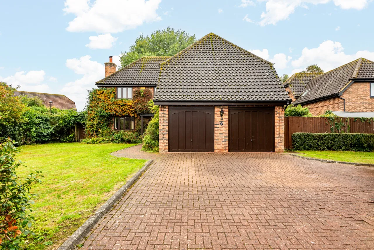 Green Acres Close, Whitchurch, HP22, photo 21