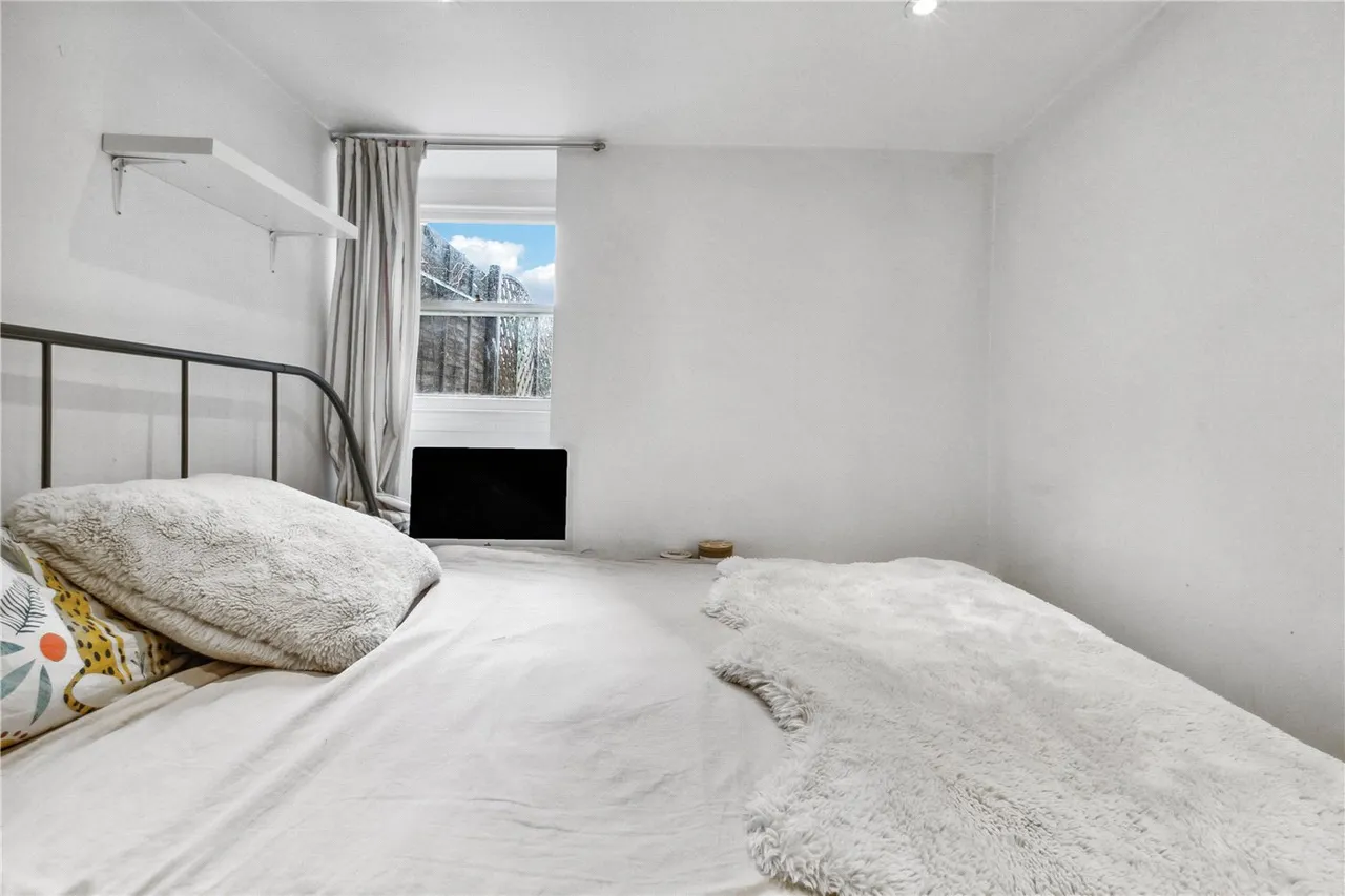 Musgrove Road, London, SE14, photo 9