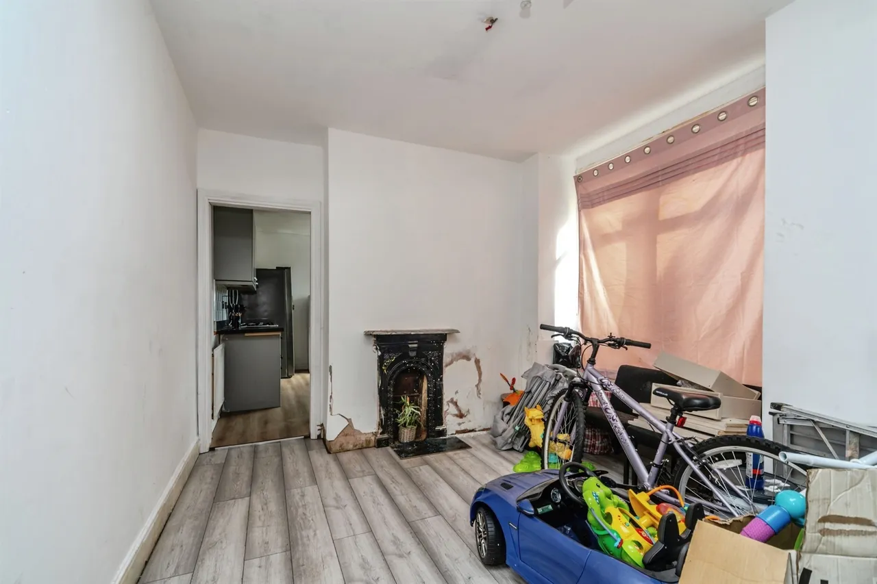Grosvenor Street, Bedford, MK42, photo 17