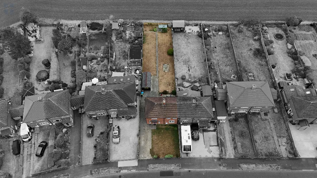 Chiltern Avenue, Stone, Aylesbury, HP17 8QY, photo 15