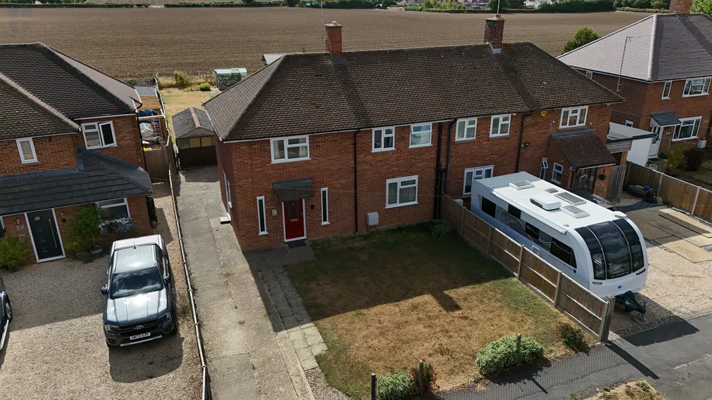 Chiltern Avenue, Stone, Aylesbury, HP17 8QY, photo 17