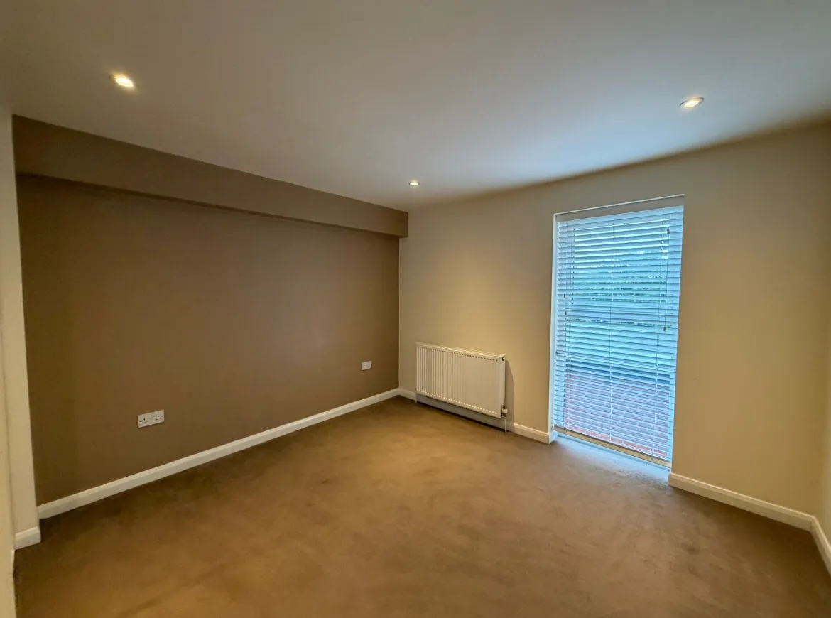 Valentino Place, Ongar Road, photo 8