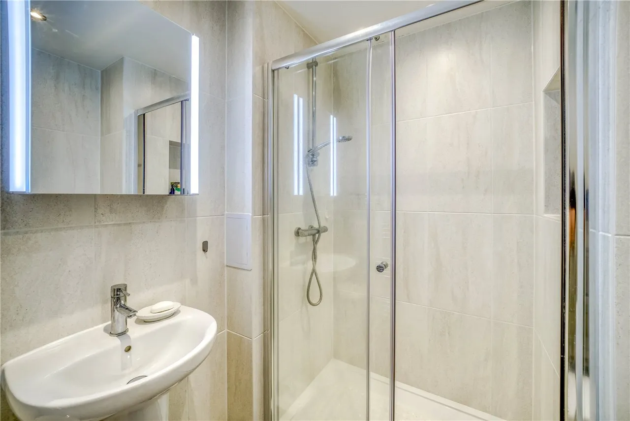 Delhi Close, Lower Parkstone, Poole, Dorset, BH14, photo 7
