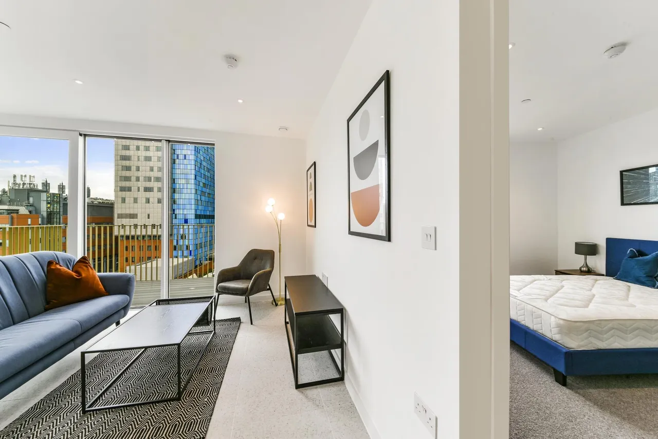 1 bed flat to rent, Georgette Apartments, The Silk District, E1