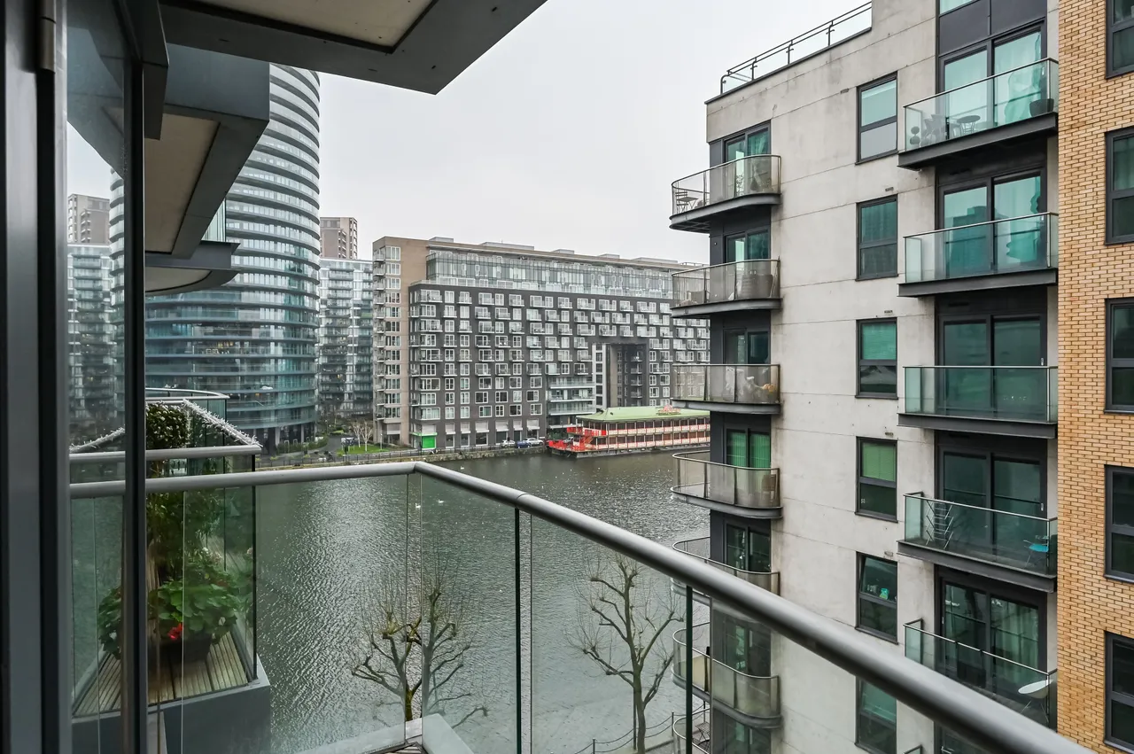 London, E14, photo 14