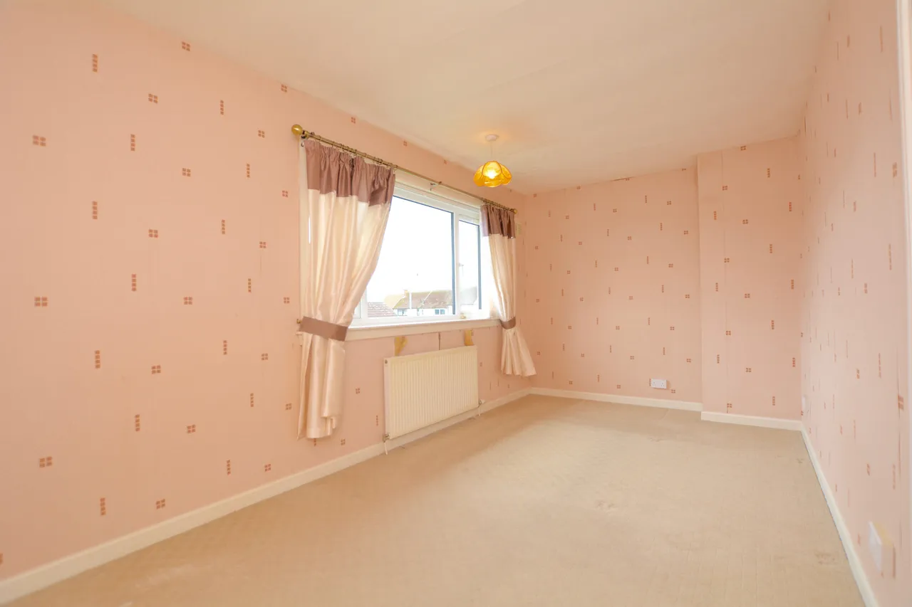 24 Stewart Avenue, Ochiltree, KA18 2PR, photo 10
