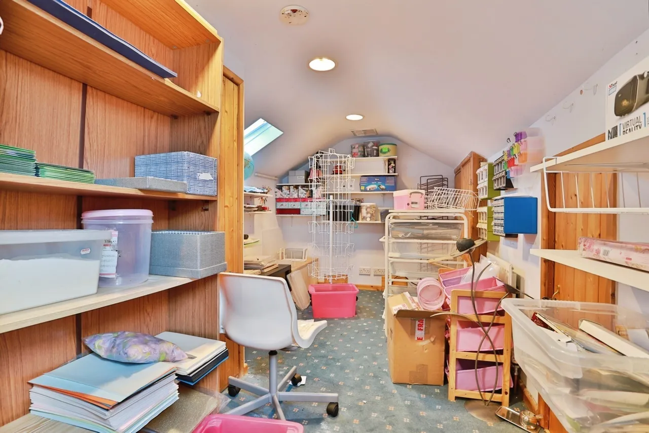 Hatfield Gardens, Littledown, BH7, photo 15
