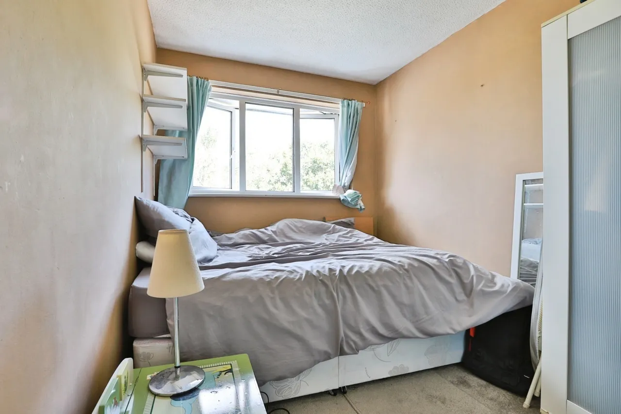 Hatfield Gardens, Littledown, BH7, photo 13