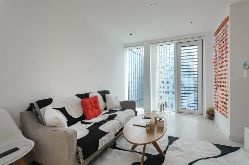 Cendal Crescent, Whitechapel, E1, photo 9