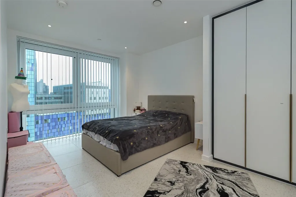 Cendal Crescent, Whitechapel, E1, photo 5