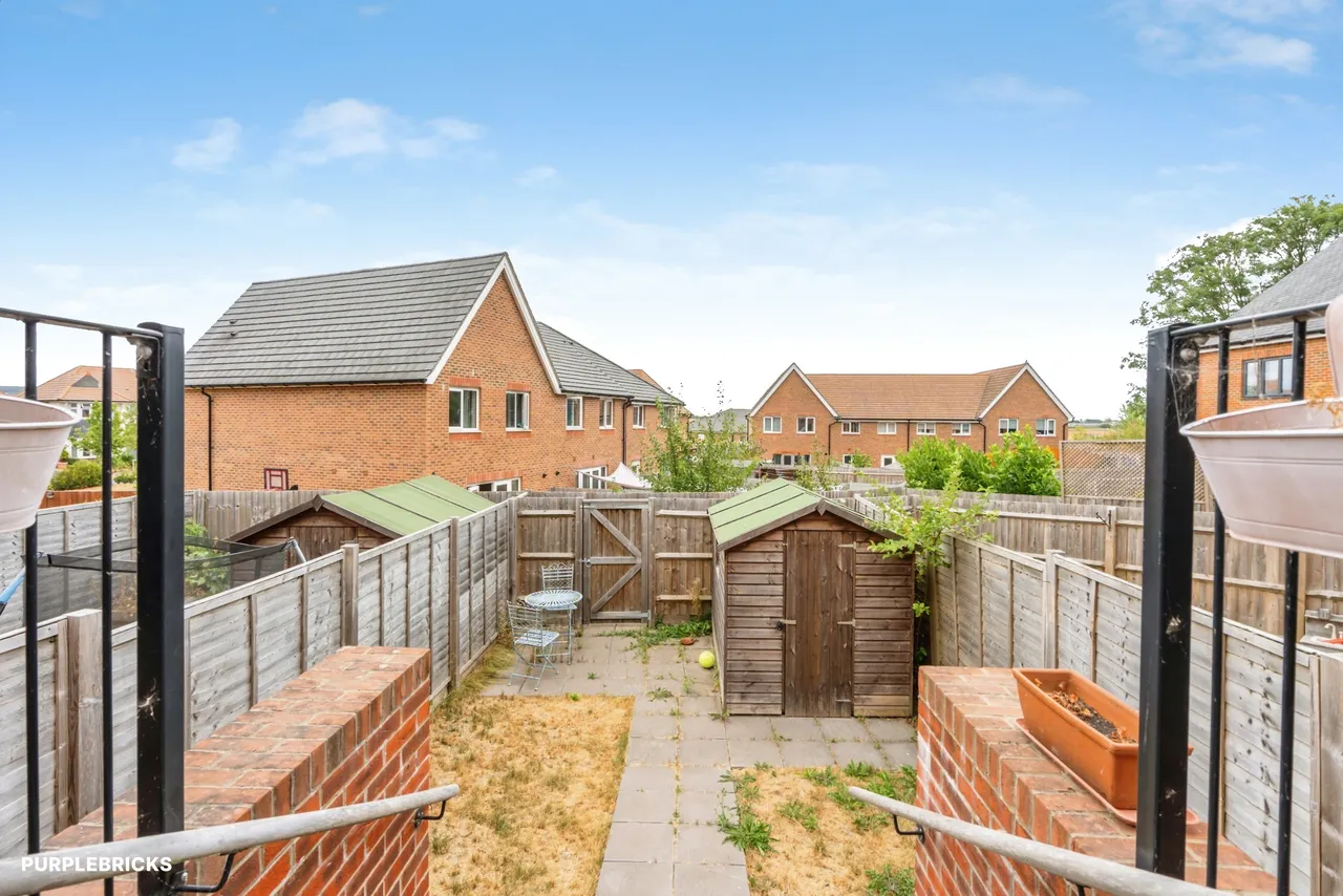 Pinewood Way, Chichester, PO19, photo 3