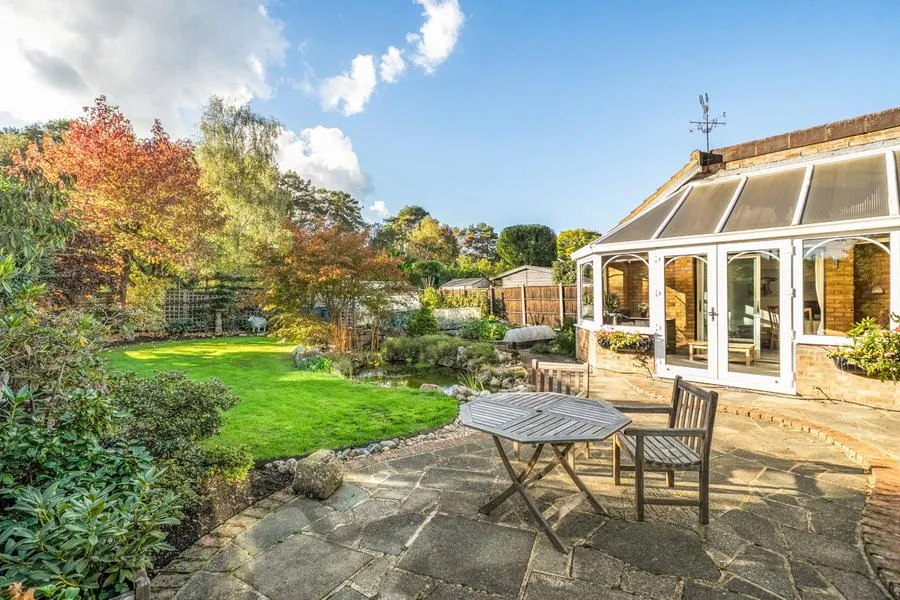 Cuckoo Lane, West End, GU24, photo 4