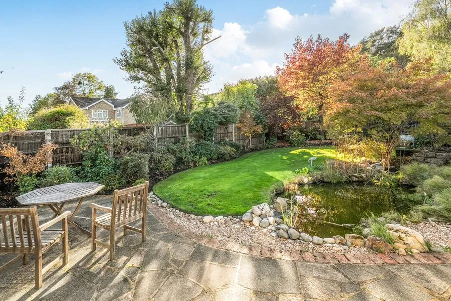 Cuckoo Lane, West End, GU24, photo 20