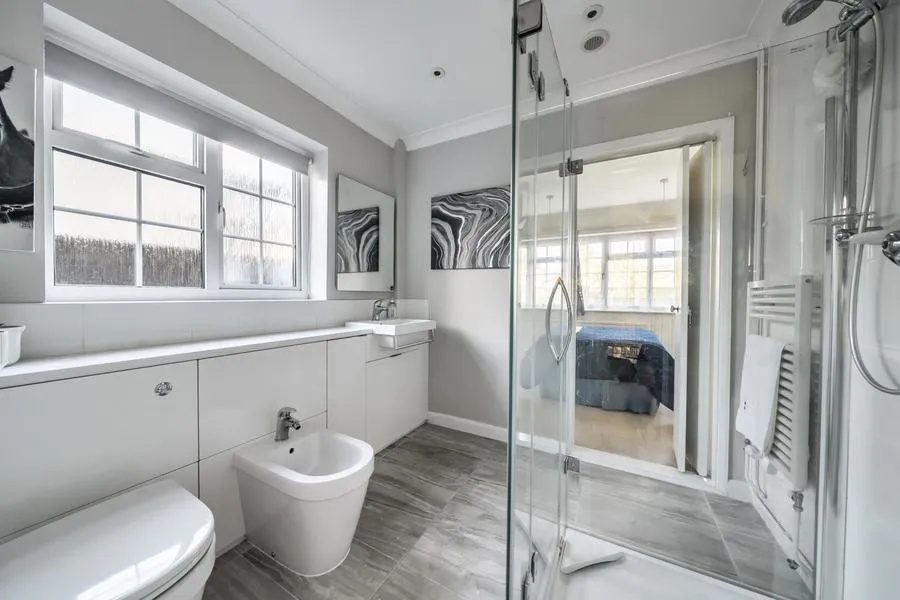 Cuckoo Lane, West End, GU24, photo 13
