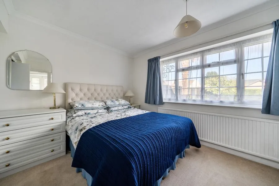 Cuckoo Lane, West End, GU24, photo 16