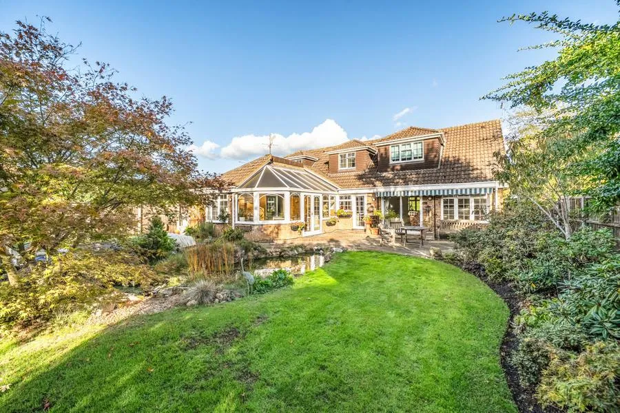 Cuckoo Lane, West End, GU24, photo 19