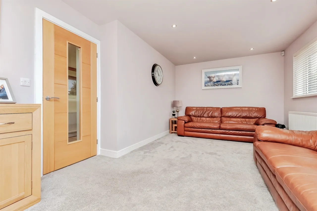 Lea View, Ryhall, PE9, photo 8