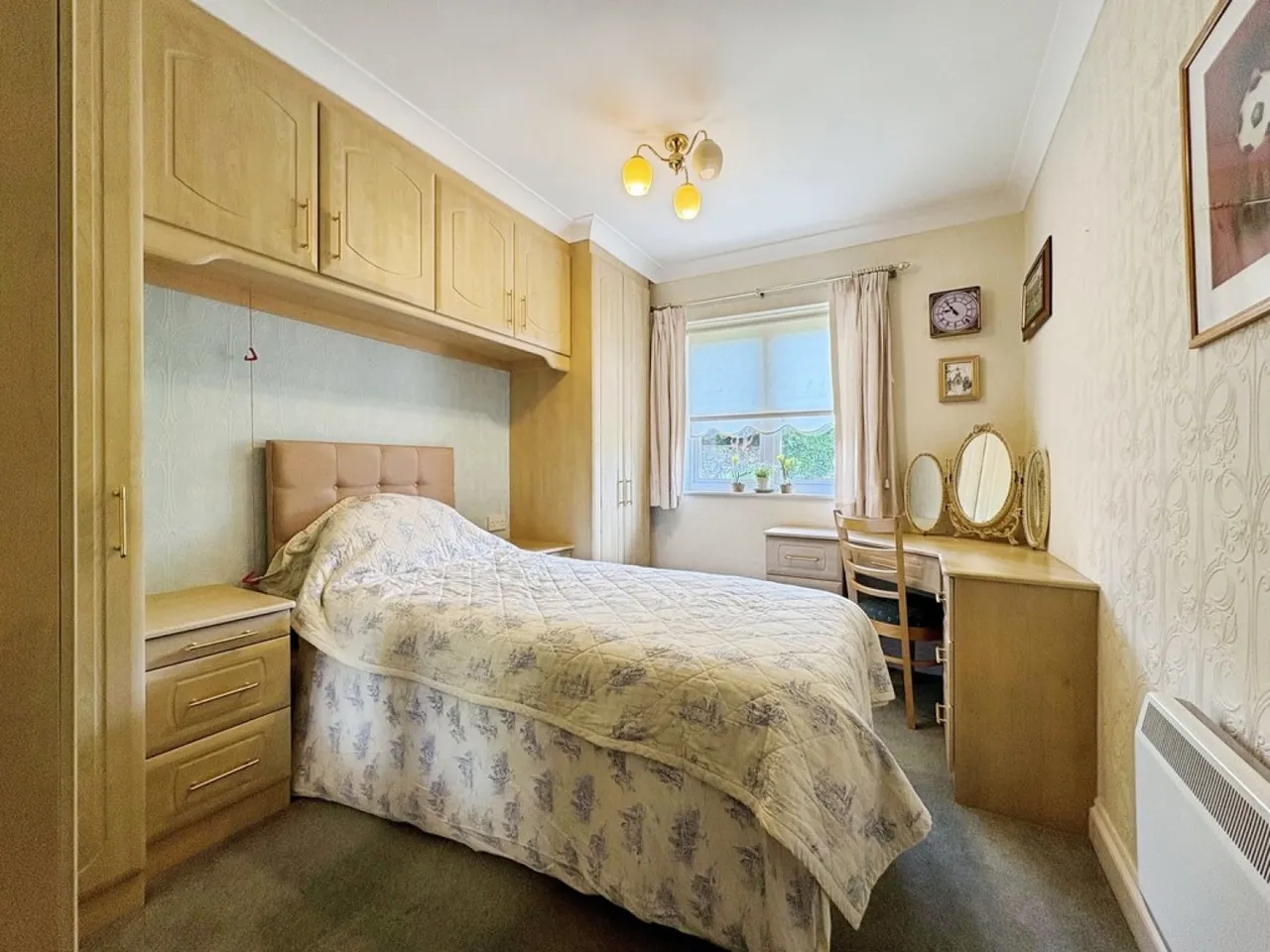 Pegasus Court, South Street, Yeovil, photo 10