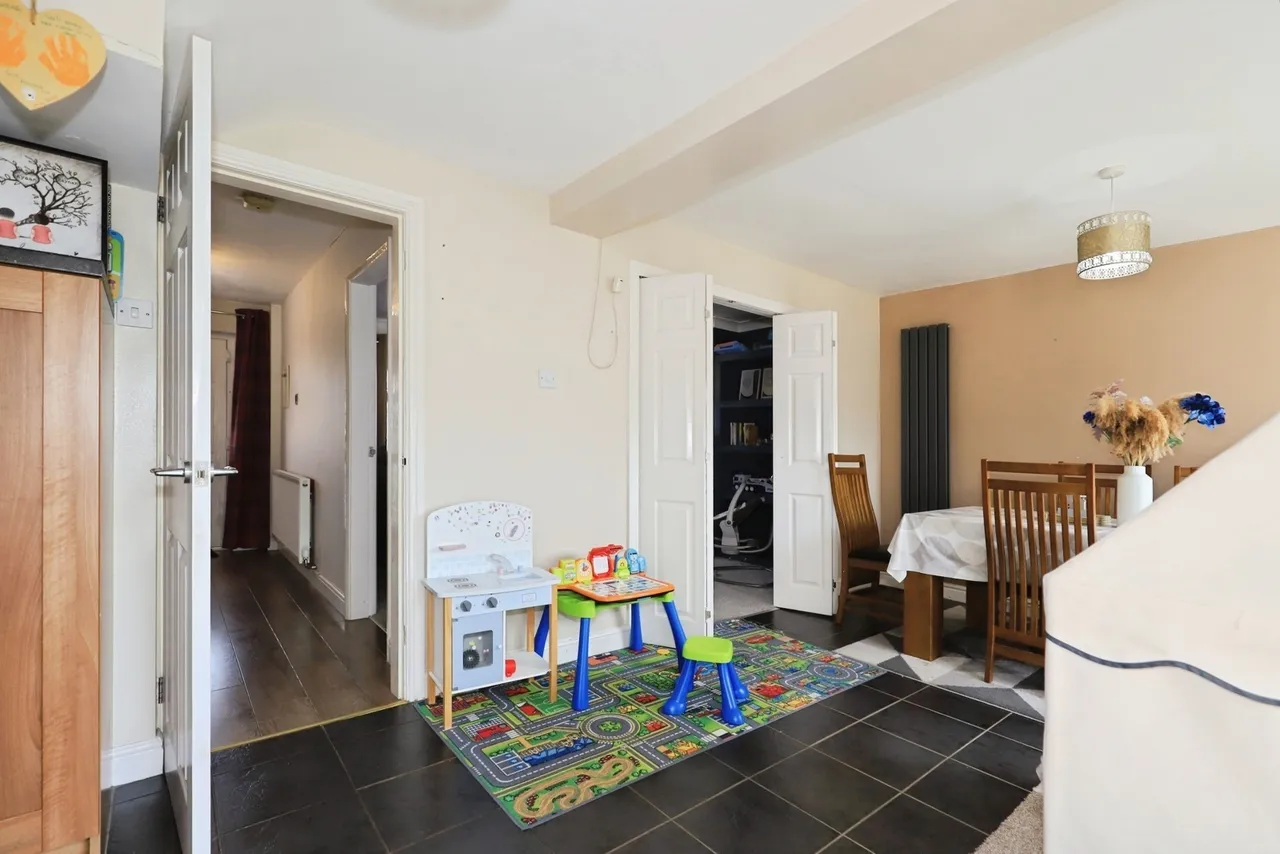 Ulster Drive, Kingswinford, DY6, photo 19