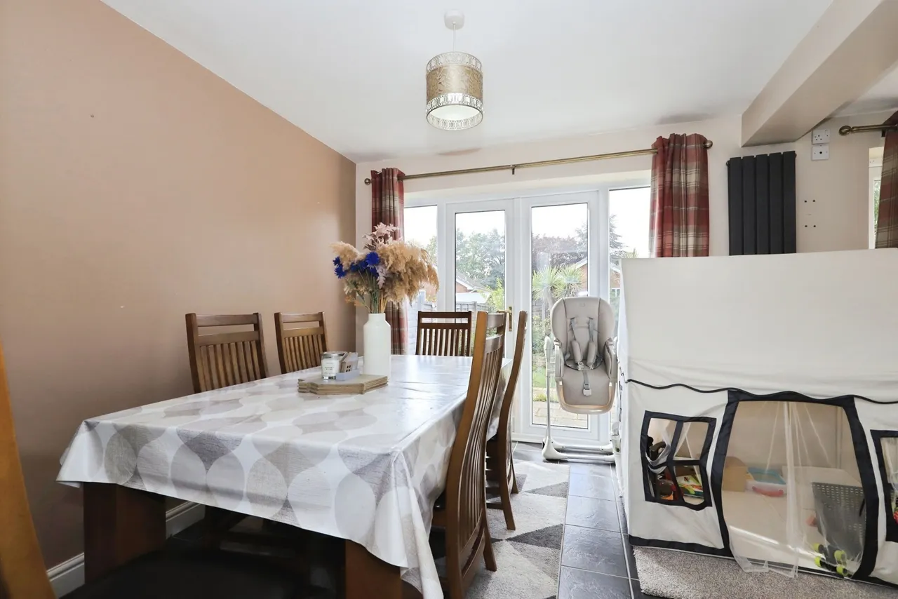 Ulster Drive, Kingswinford, DY6, photo 5