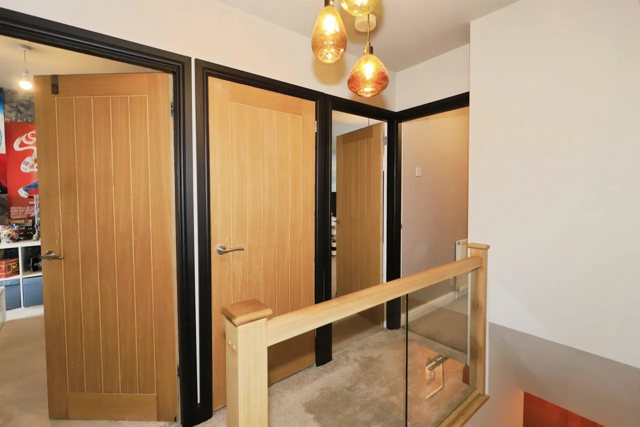 Winnall Close, Bilston, WV14, photo 15