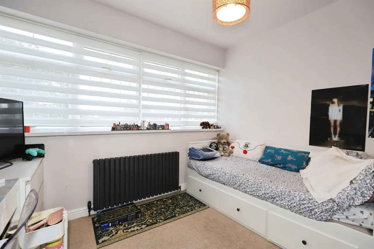 Winnall Close, Bilston, WV14, photo 21