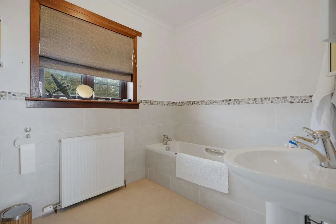 Summerlea Road, Seamill, KA23, photo 20