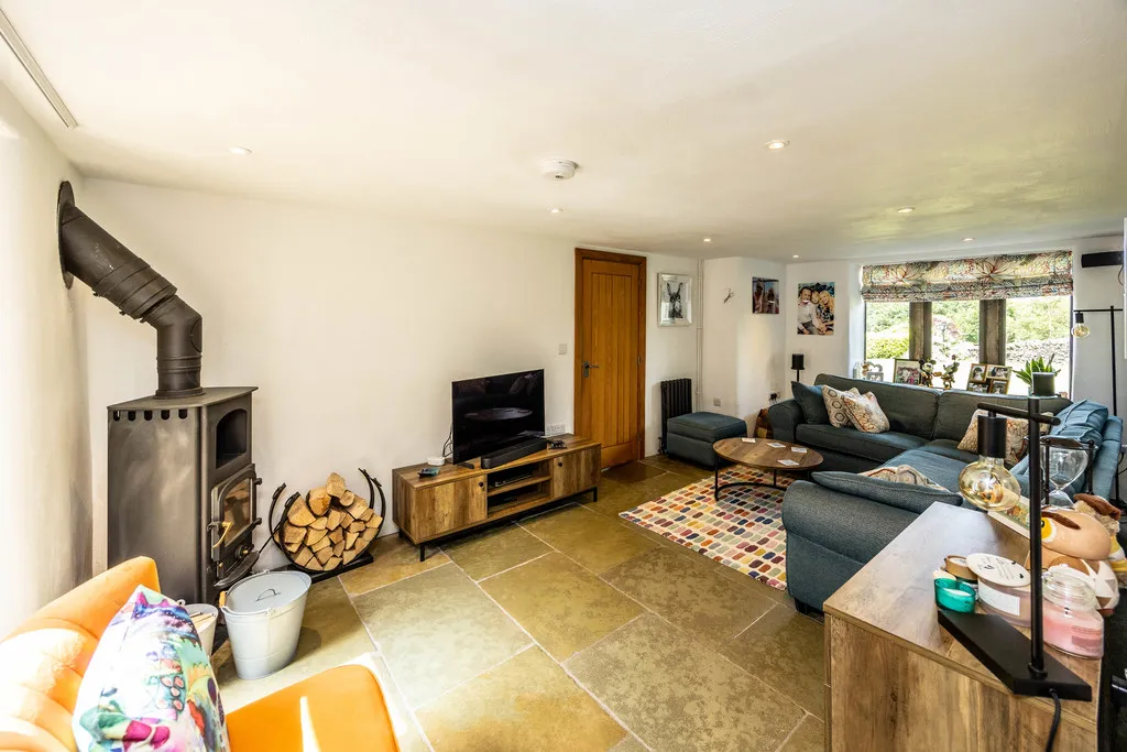 Dean Lane, Hepworth, photo 9