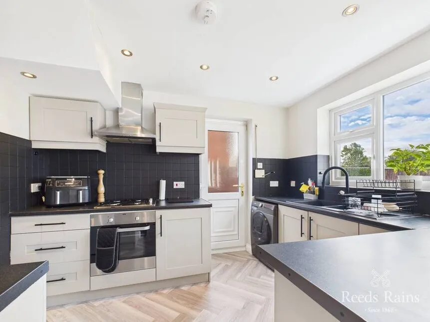 Yearby Close, Acklam, North Yorkshire, TS5, photo 8