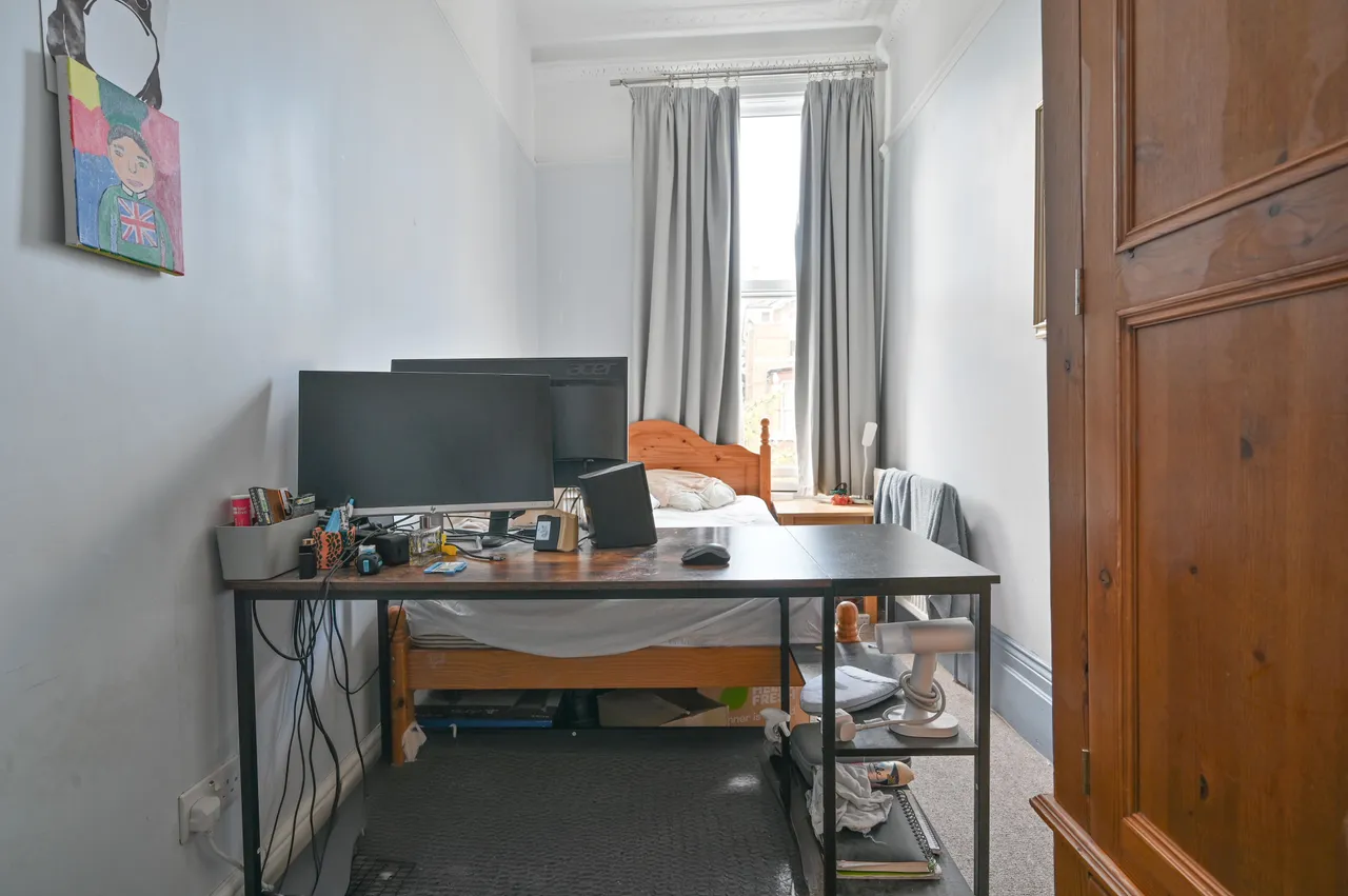 Flat 2, 6 Tierney Road, London, photo 5