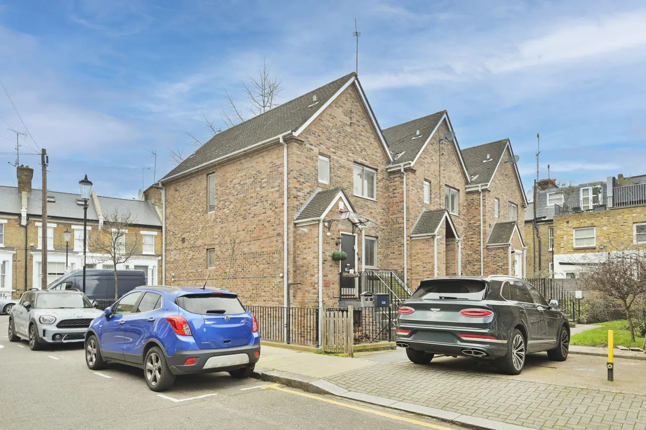 28 Stadium Street, London, photo 8