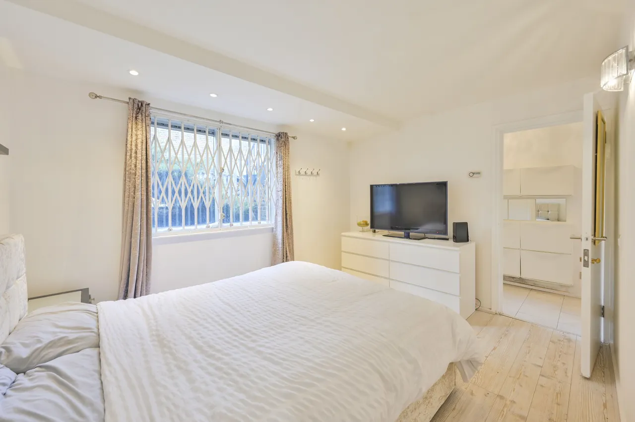 28 Stadium Street, London, photo 6