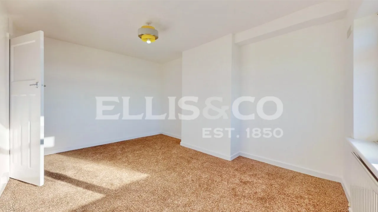 Northwood Gardens, Greenford, UB6, photo 16