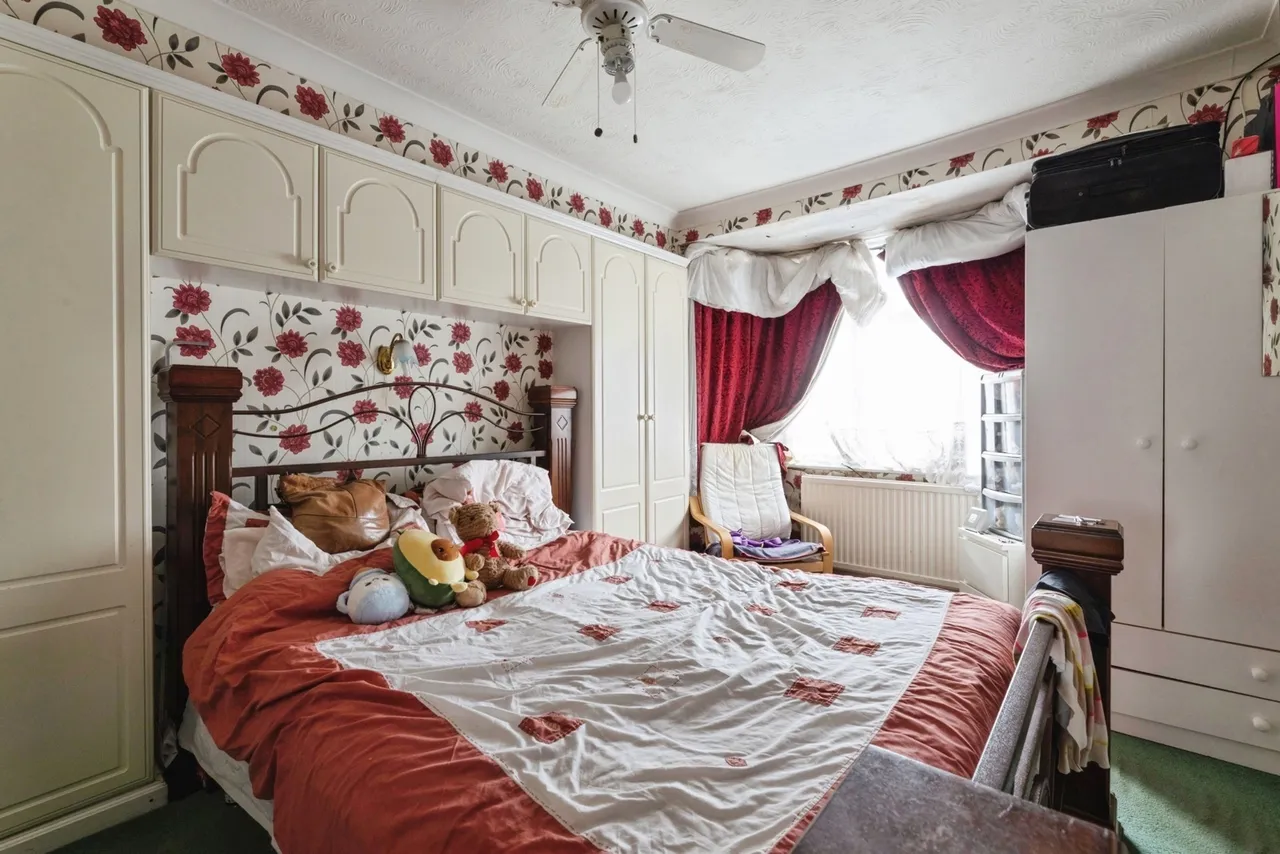 Hall Lane, London, E4, photo 6