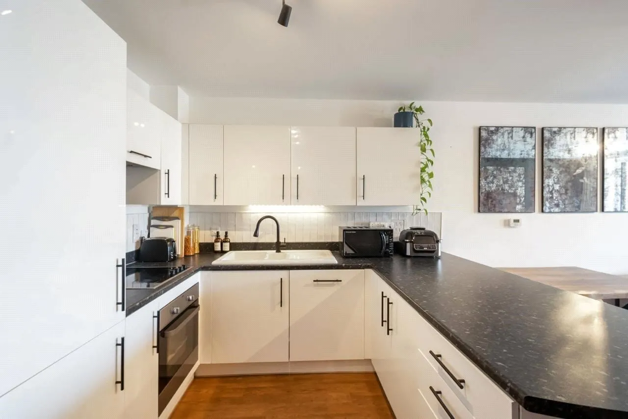 London Road, Isleworth, TW7, photo 10