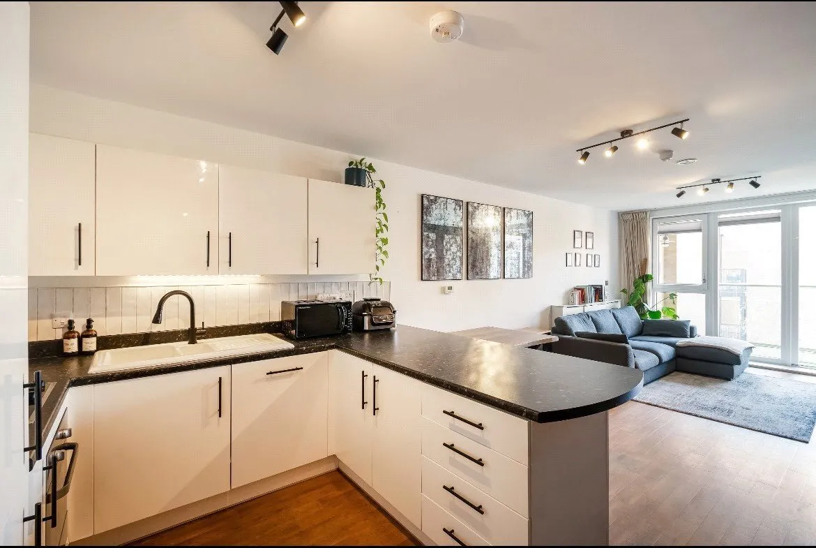 London Road, Isleworth, TW7, photo 4