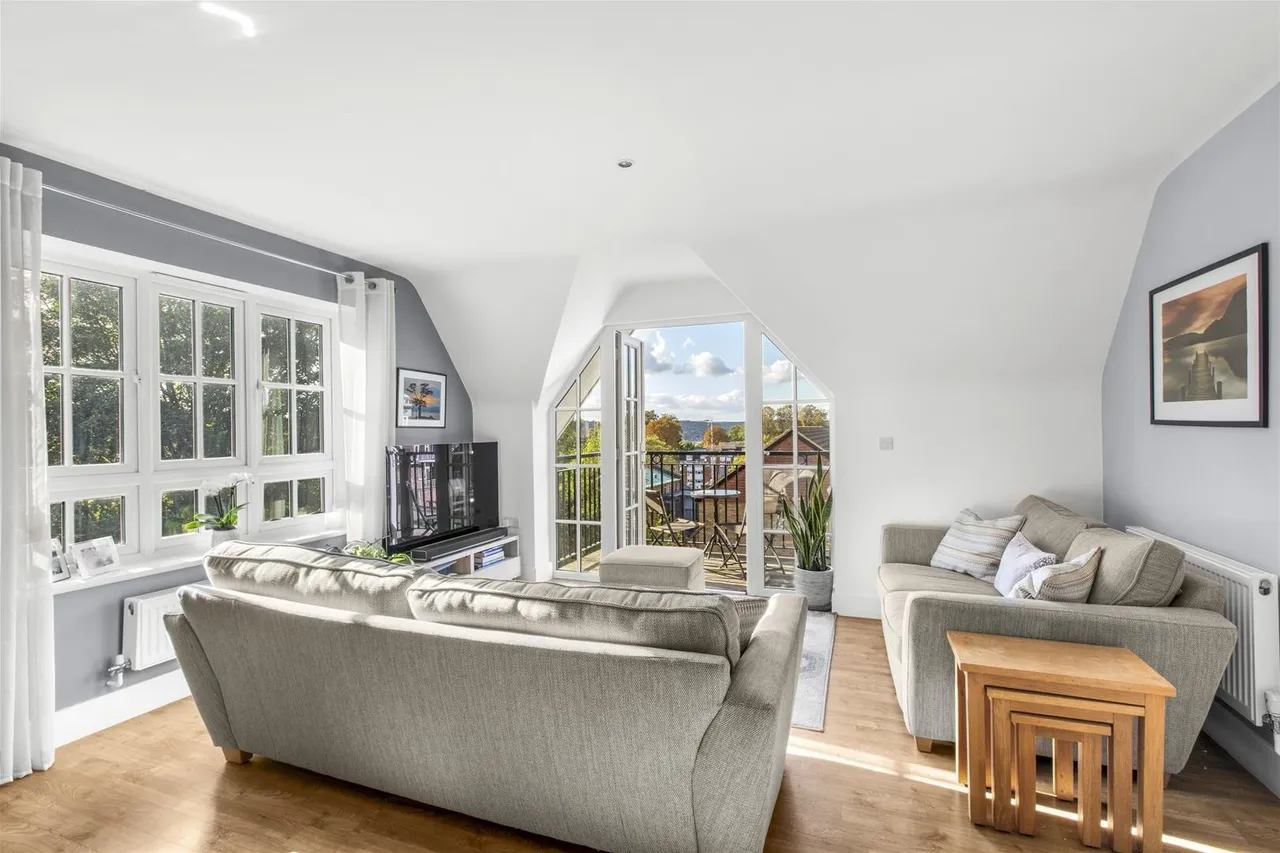 Rectory Avenue, High Wycombe, HP13, photo 3