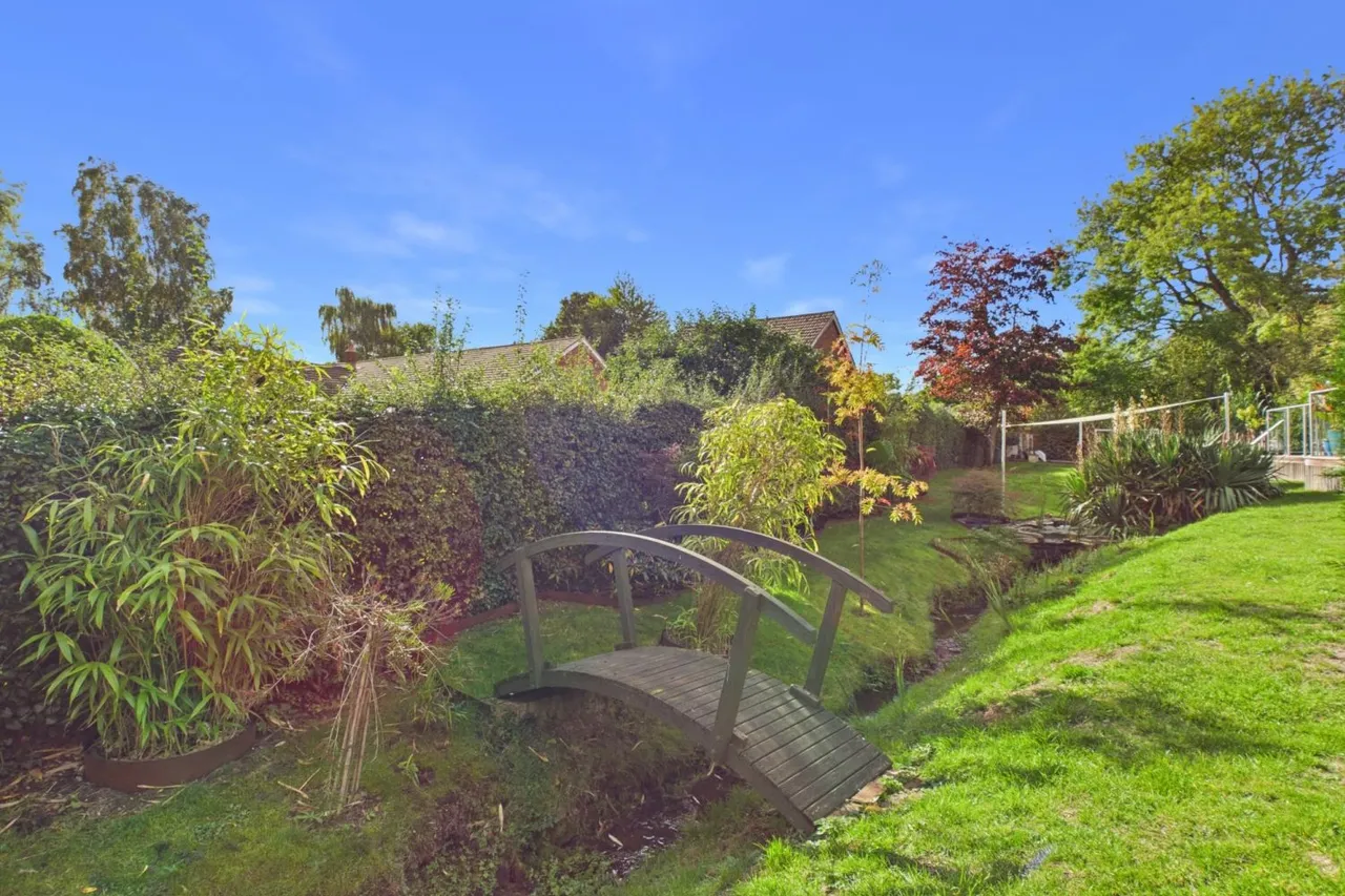 Hollingdon Road, Hollingdon, LU7, photo 20