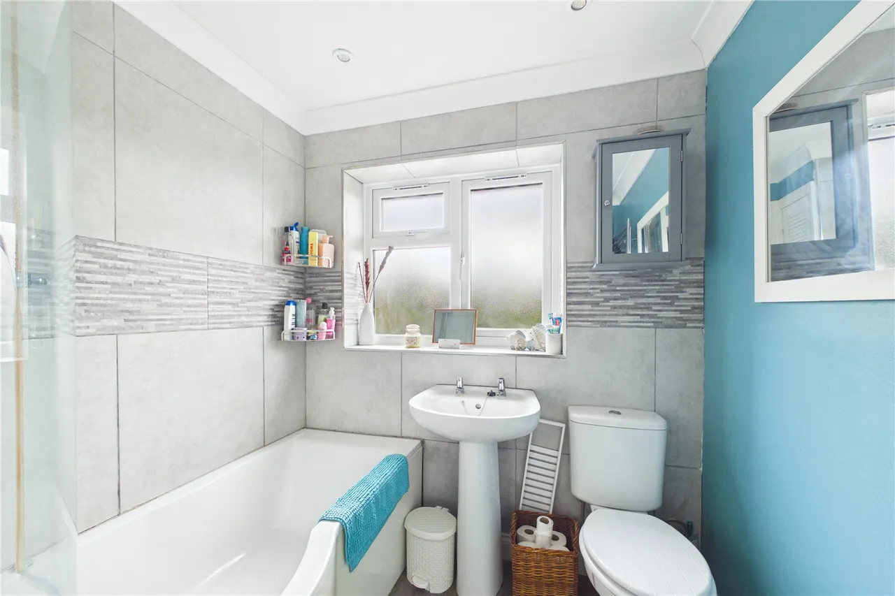 Sheppard Road, Basingstoke, RG21, photo 8