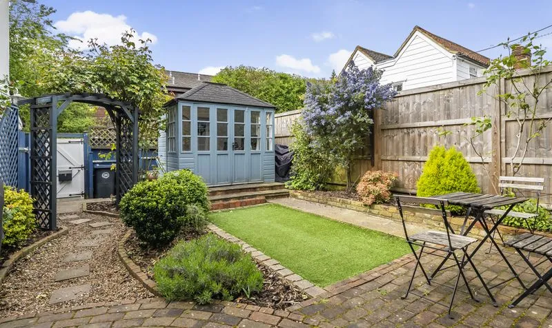 Middle Road, Leatherhead, KT22, photo 4