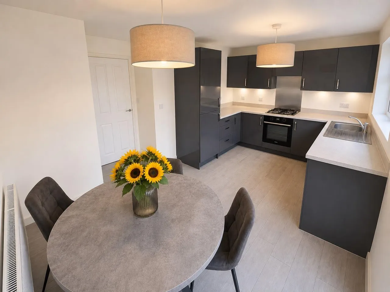 Goscote Lodge Crescent, Walsall, WS3, photo 3