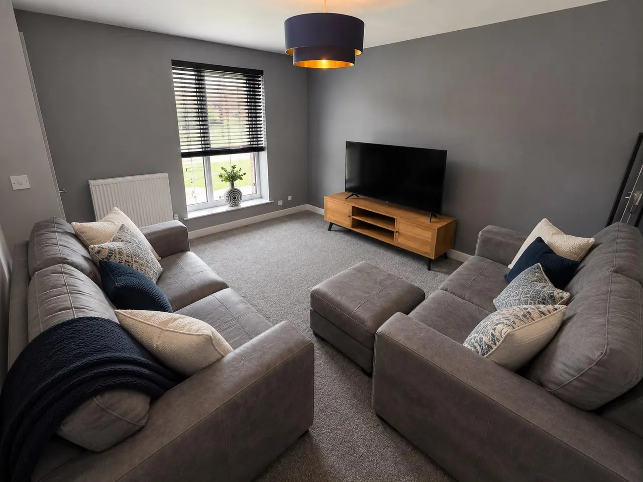 Goscote Lodge Crescent, Walsall, WS3, photo 2