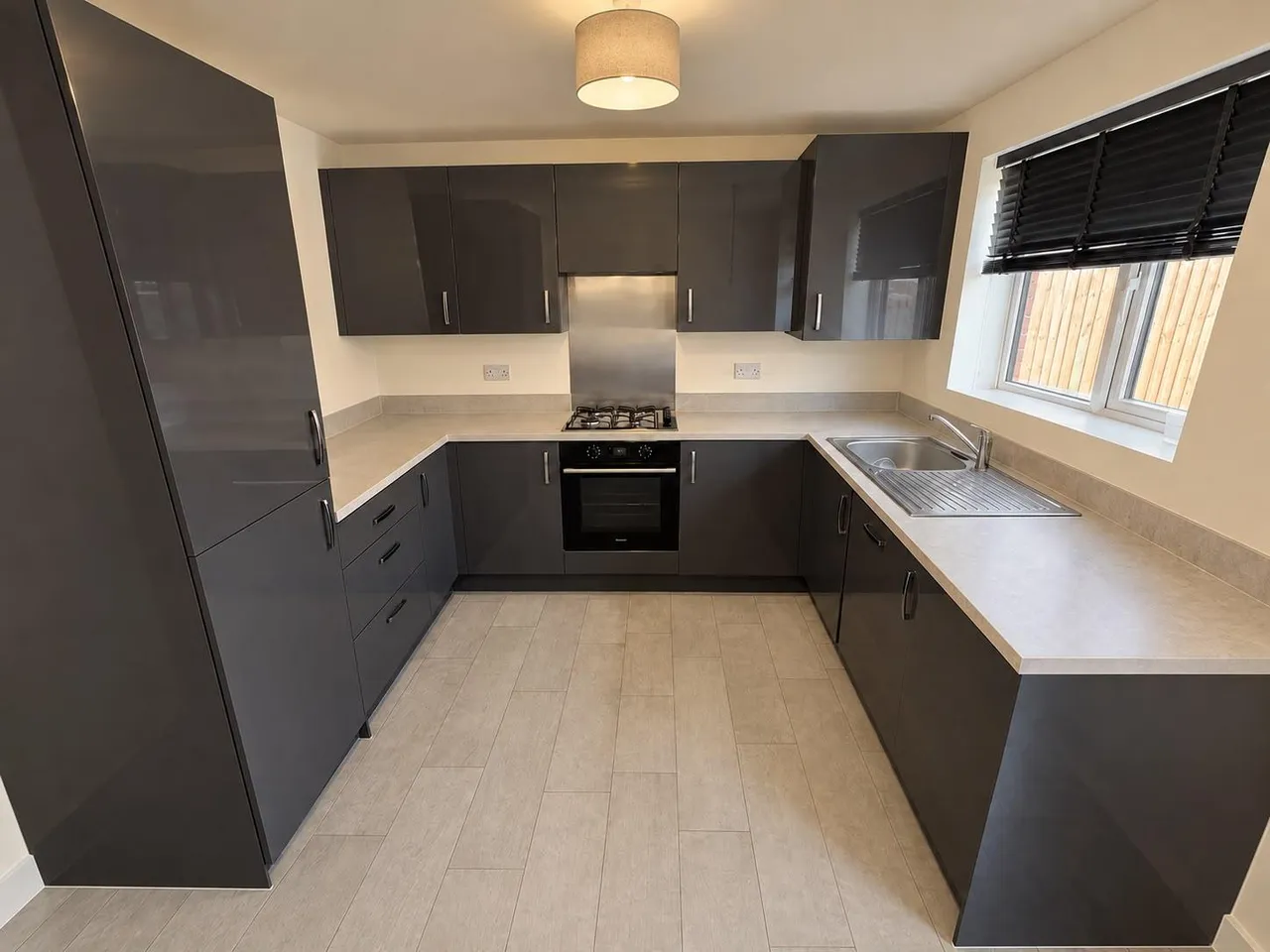 Goscote Lodge Crescent, Walsall, WS3, photo 5