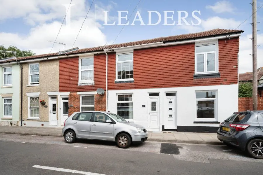 2 bed house to rent, Tokar Street, Portsmouth, PO4