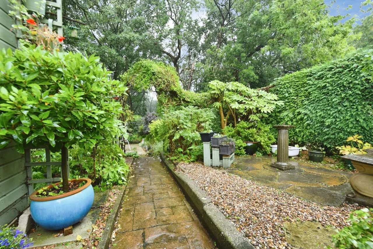 Abbey Brook Drive, Sheffield, S8, photo 13