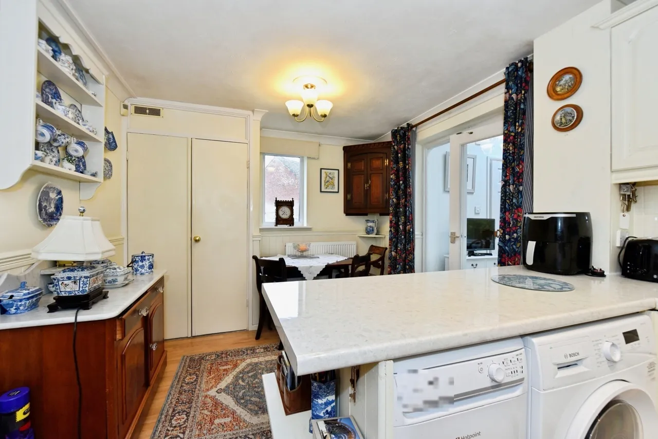 Abbey Brook Drive, Sheffield, S8, photo 17