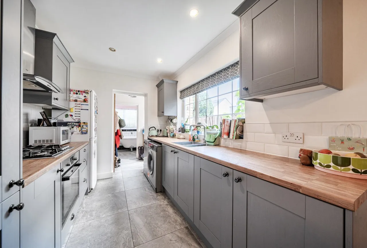 Wood Street, Mitcham, CR4 4JT, photo 11