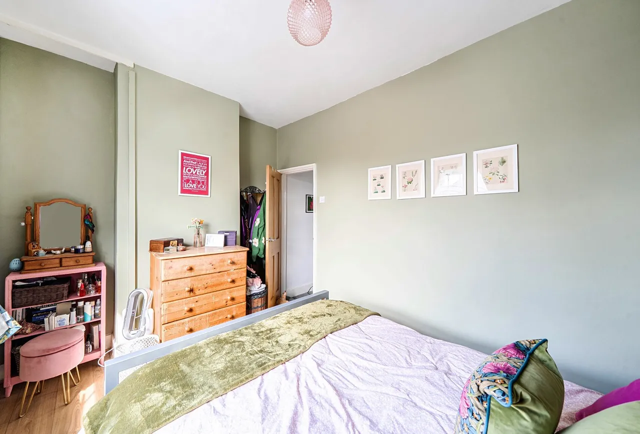 Wood Street, Mitcham, CR4 4JT, photo 15